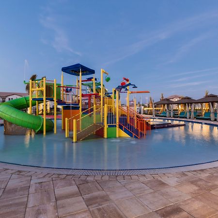 Balmoral Resort Florida Haines City Bagian luar foto